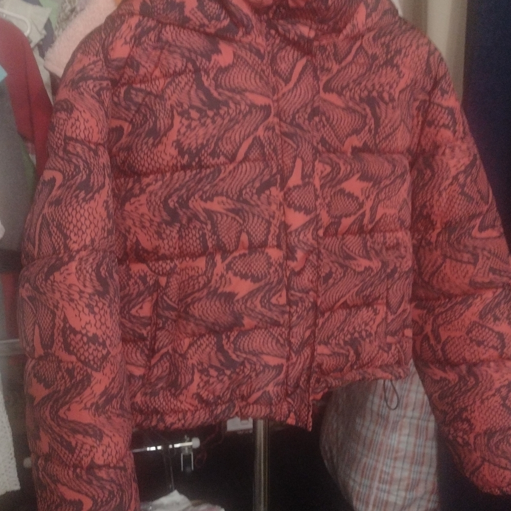 Forever 21 Red and Black Patterned Puffer Jacket